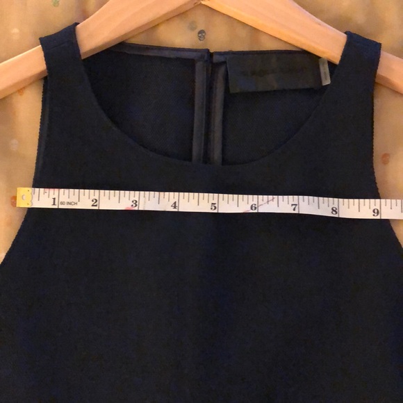 Blaque Label Crop Top - Picture 7 of 9